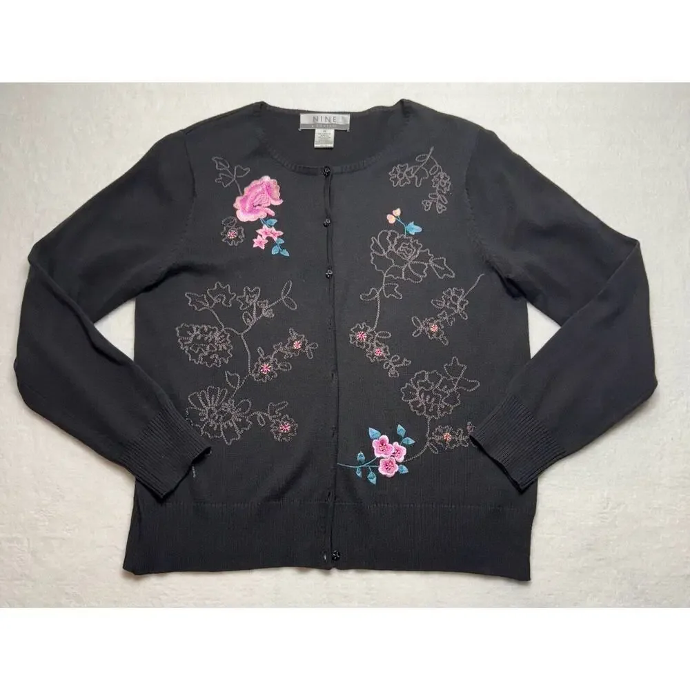 Women Nine & Company Embroidered Black Cardigan Button Sweater Medium Floral‎ - Picture 6 of 6